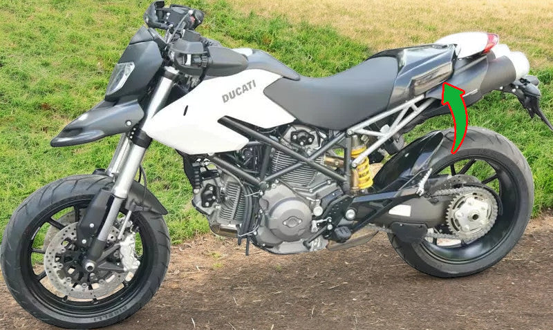 🔥DUCATI HYPERMOTARD 600 (2008-2012) COPRISELLA POSTERIORE IN PLASTICA ABS🔥