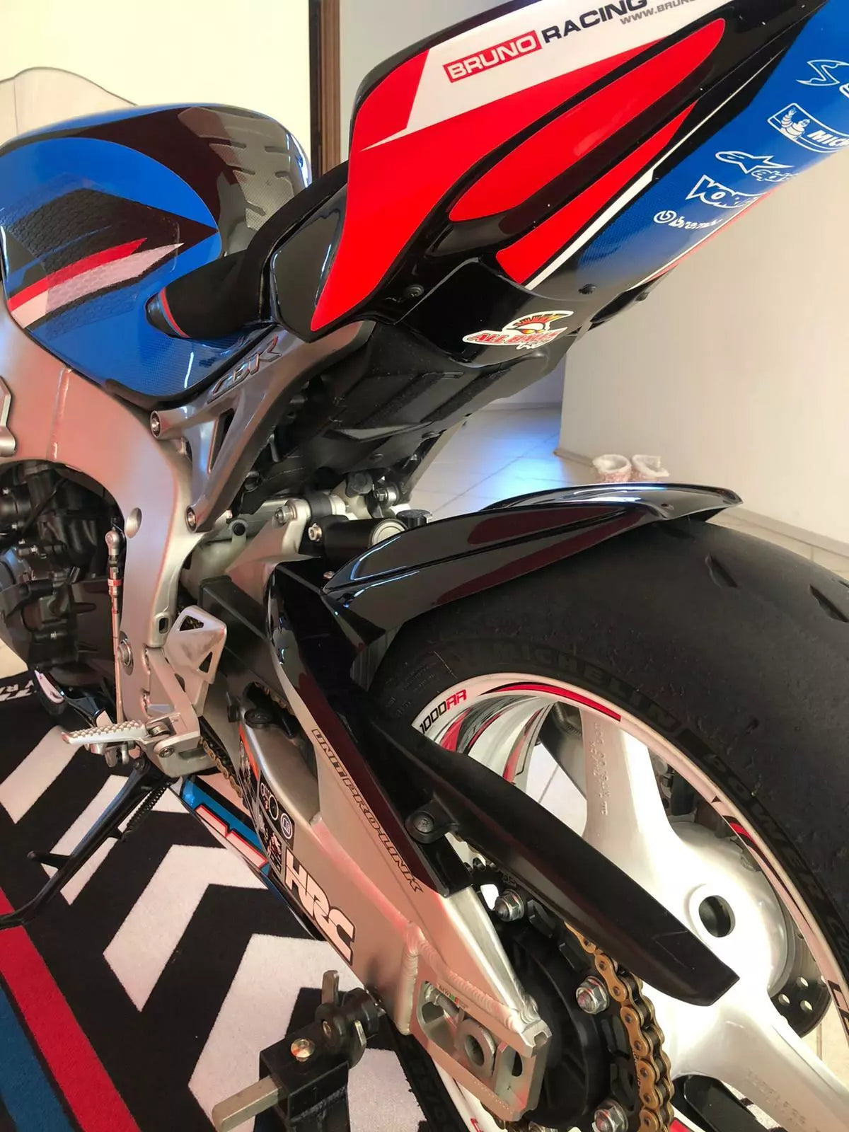 🔥HONDA CBR 1000RR (2008-2011) REAR MUDGUARD MUDGUARD ABS PLASTIC-🔥