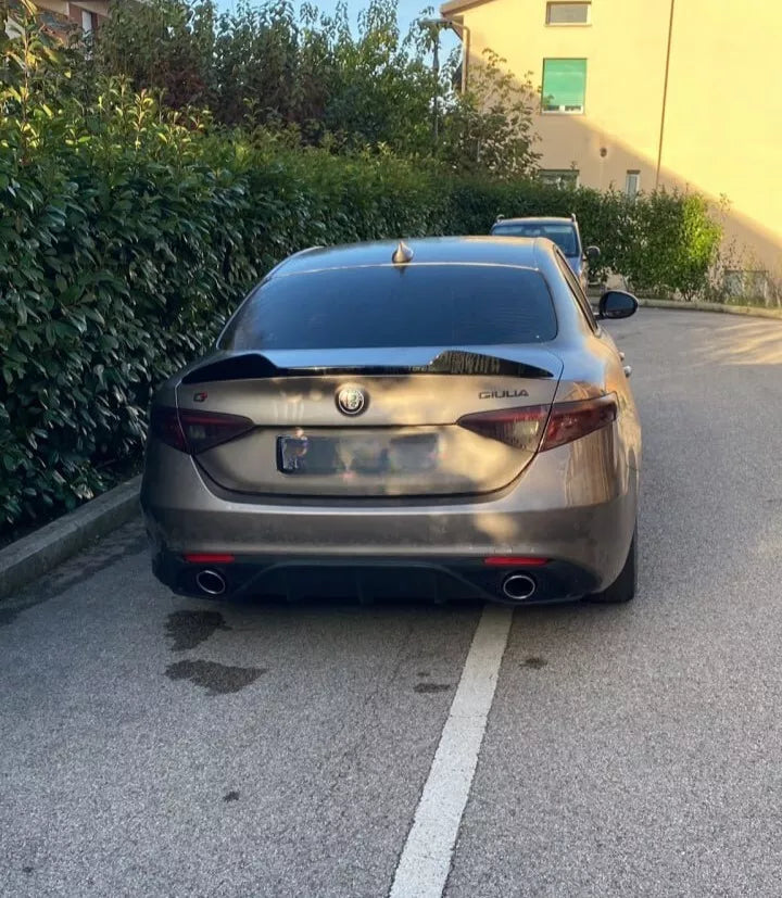 0222🔥SOTTO PARAURTI ALFA ROMEO GIULIA DIFFUSORE CON TERMINALI SINGOLI ABS🔥