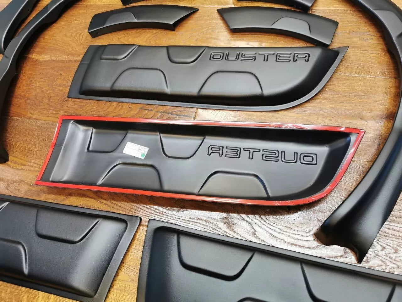 1972 ⭐Kit carrozzeria per DACIA Duster Serie 1 2010-17 Stile Off-Road 12 pezzi⭐