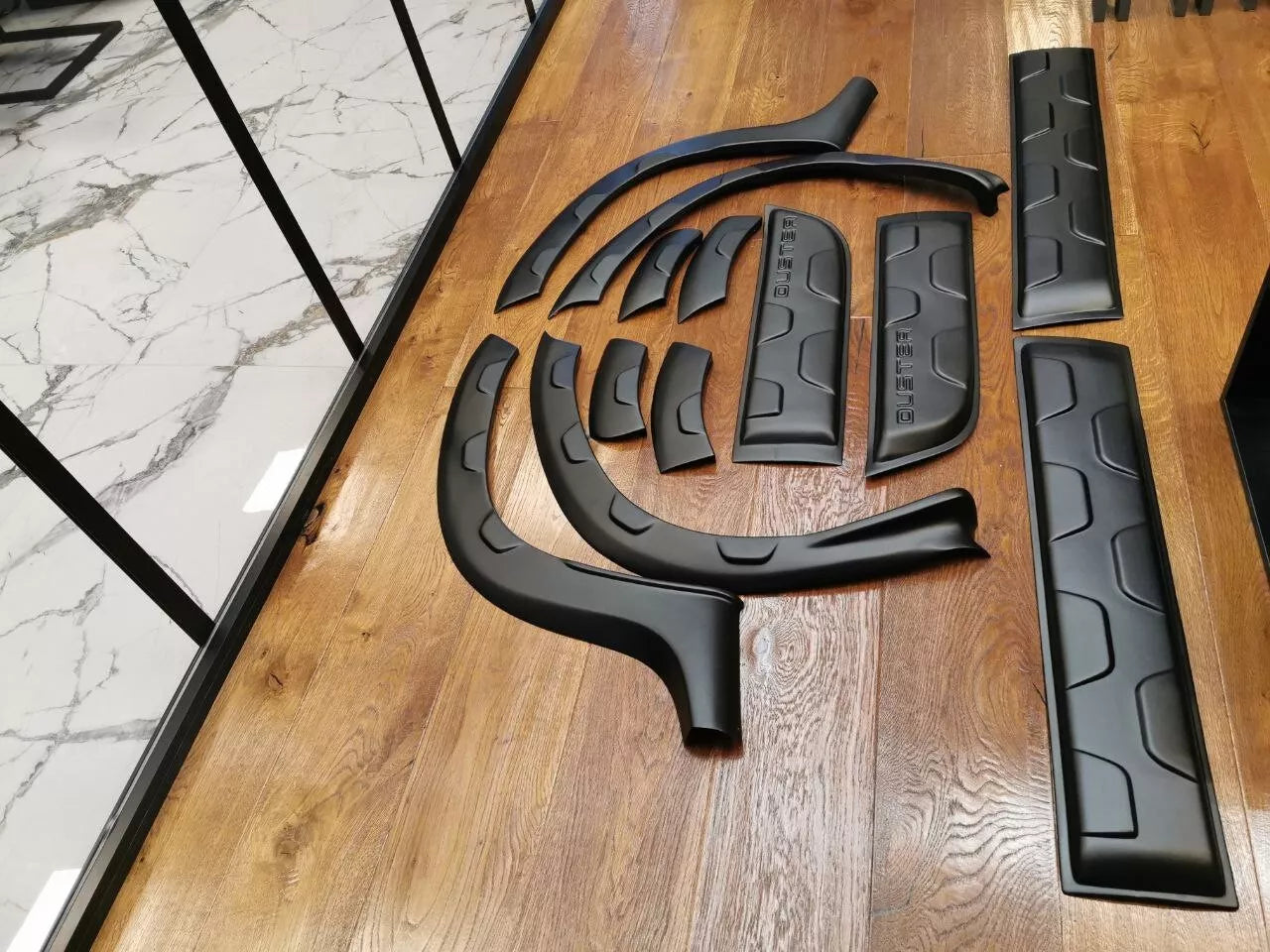 1972 ⭐Kit carrozzeria per DACIA Duster Serie 1 2010-17 Stile Off-Road 12 pezzi⭐