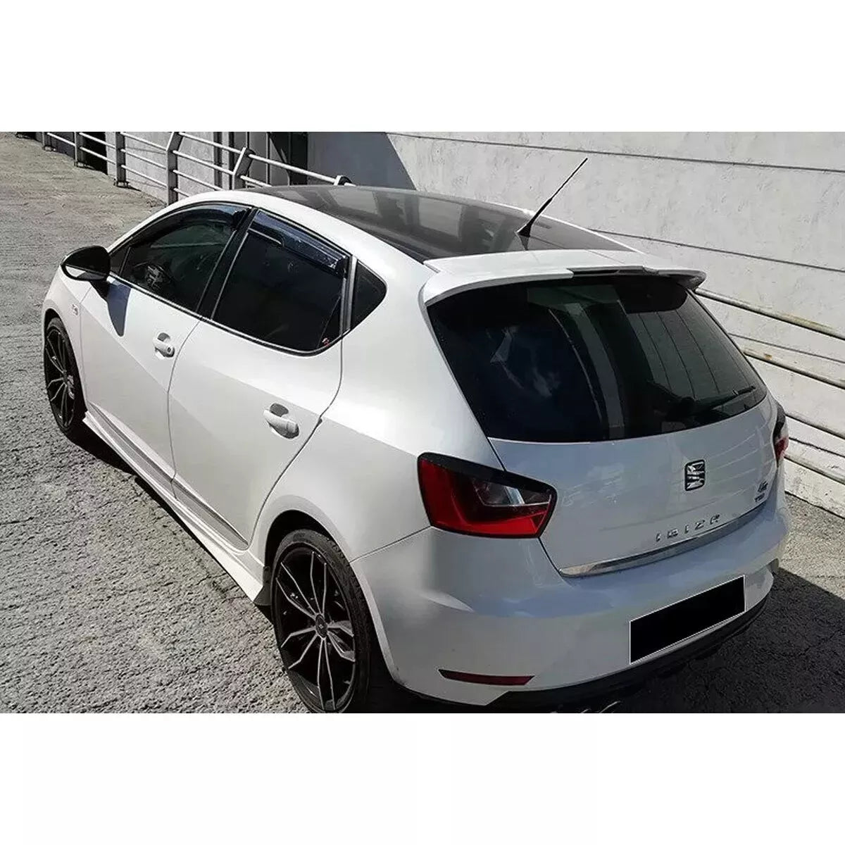 ⭐1585🔥SPOILER ADATTO PER SEAT IBIZA 6J 3 PORTE LOOK CUPRA DESIGN NERO LUCIDO🔥⭐