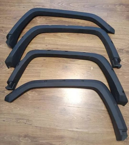 🔥PARAFANGHI ALLARGATI ADATTO PER Toyota Land Cruiser HZJ70 BJ70🔥