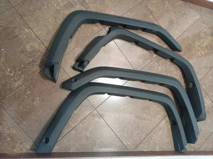 🔥PARAFANGHI ALLARGATI ADATTO PER Toyota Land Cruiser HZJ73 BJ73🔥