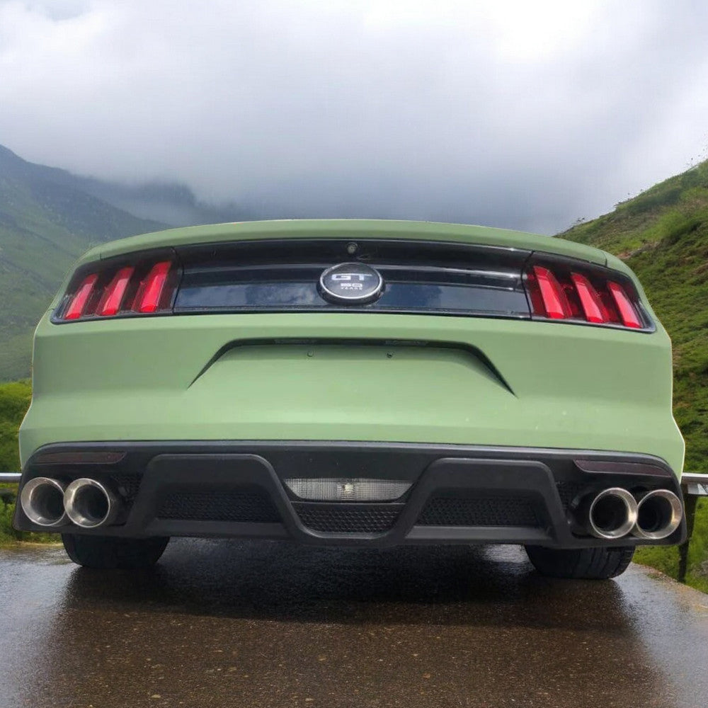 🔥Diffusore Posteriore Senza Terminali Adatto Per Ford Mustang 2015 - 2017🔥