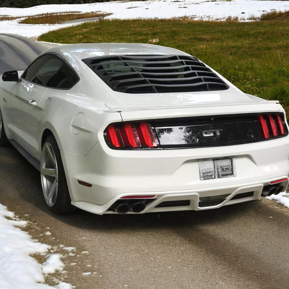 🔥Diffusore Posteriore Senza Terminali Adatto Per Ford Mustang 2015 - 2017🔥