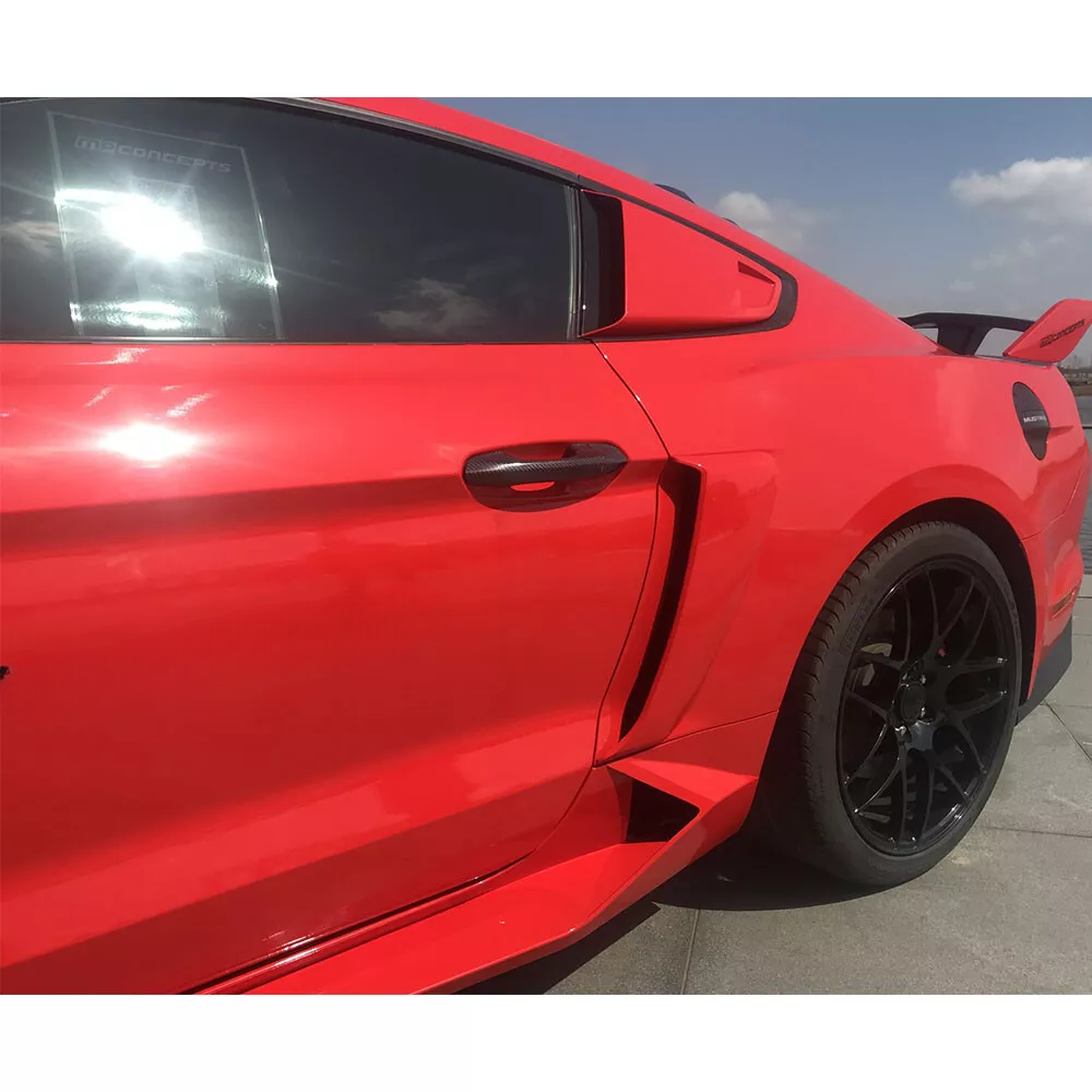 🔥Minigonne laterali prese d'aria effetto Lambo  Adatto Per Ford Mustang 15-20🔥