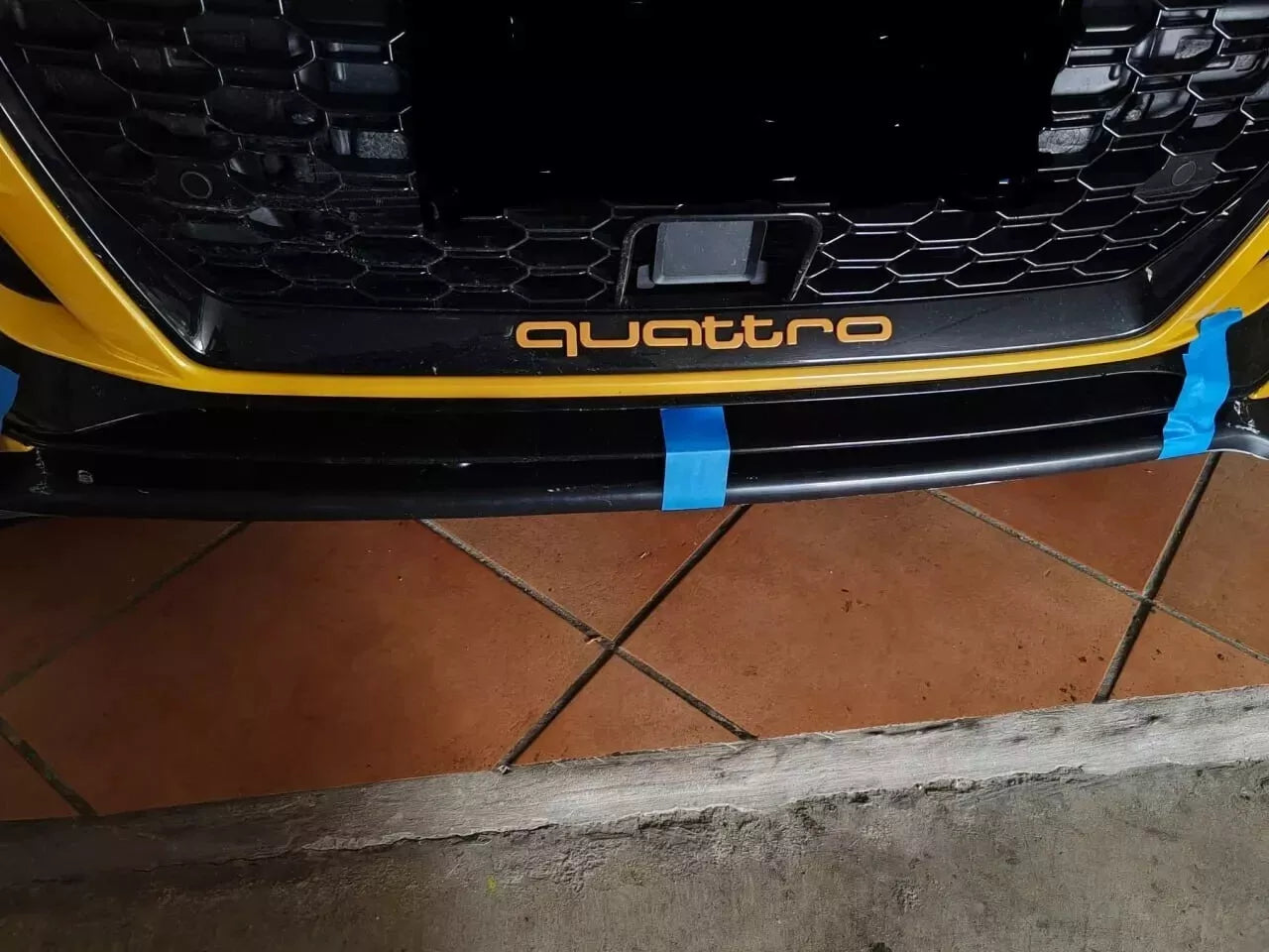 🔥0009 SPLITTER ADATTO PER AUDI A3 8V 2017-2020 RS3 NERO LUCIDO V.3 🔥