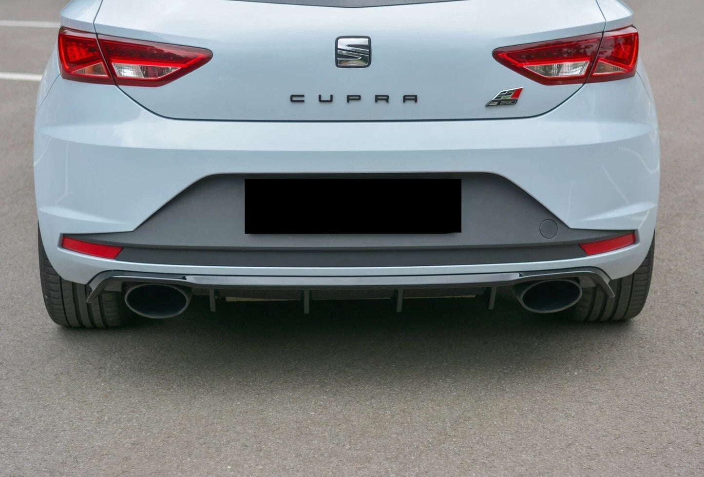 0691🔥DIFFUSORE POSTERIORE NERO LUCIDO PER SEAT LEON MK3 12-16 LOOK CUPRA MAX🔥