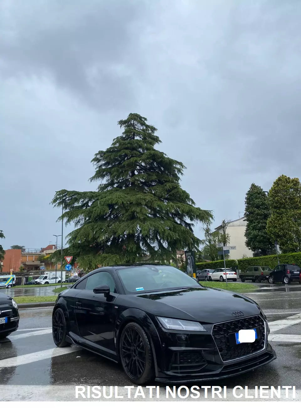 0886⭐SPLITTER ANTERIORE PER AUDI TT MK3 2015+ ADATTO A PARAURTI RS NERO LUCIDO⭐