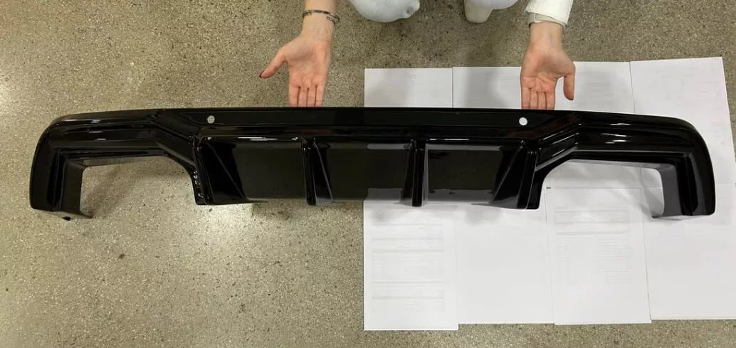 ⭐2011 DIFFUSORE ADATTO PER CUPRA FORMENTOR 2020+ NERO LUCIDO⭐