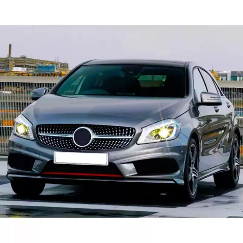 ✨Griglia anteriore Mercedes Classe A W176 in stile AMG DIAMOND nera lucida13-15✨