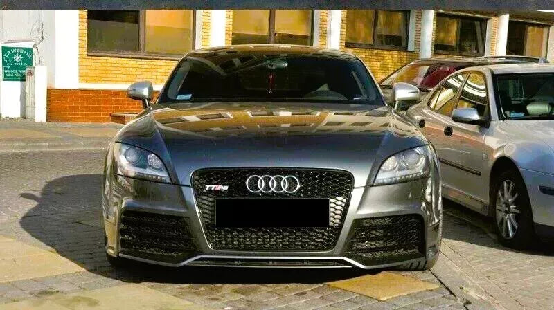 ✨Griglia anterior Audi TTRS Style TT TTS Griglia a nido d'ape nera lucida 06-14✨