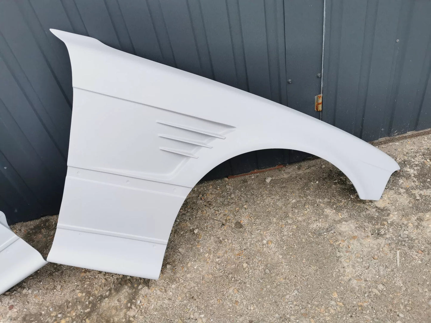 💫 Set Parafanghi Anteriore Sinistro + Destro in Vetroresina per BMW E36 Coupé💫