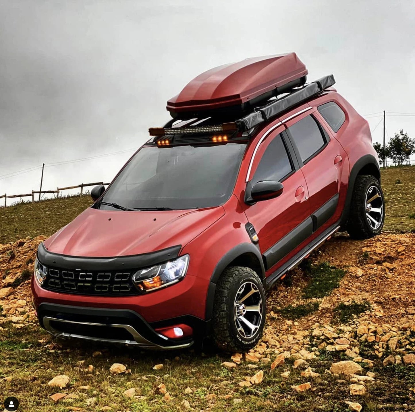 🔥 Kit carrozzeria adatto per DACIA Duster dal 2018 12 pezzi 🔥