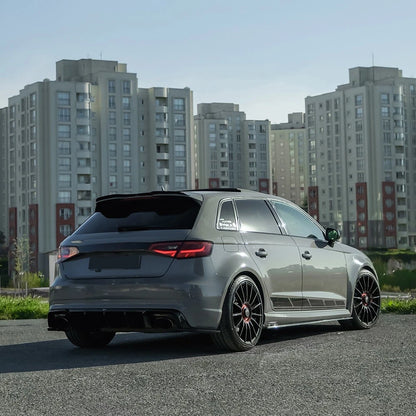 🔥 Spoiler sul tetto adatto per AUDI RS3 8V Sportback dal 2015 al 2016 🔥