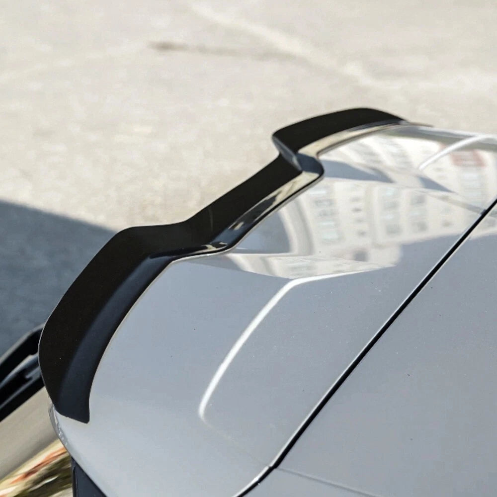 🔥 Spoiler sul tetto adatto per AUDI RS3 8V Sportback dal 2015 al 2016 🔥