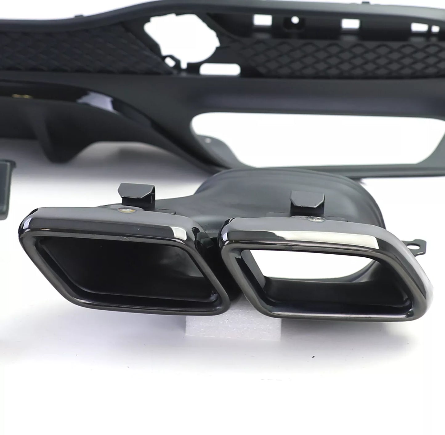 💫Set Diffusore Posteriore Sport + Terminali di Scarico per Mercedes GLS X166💫