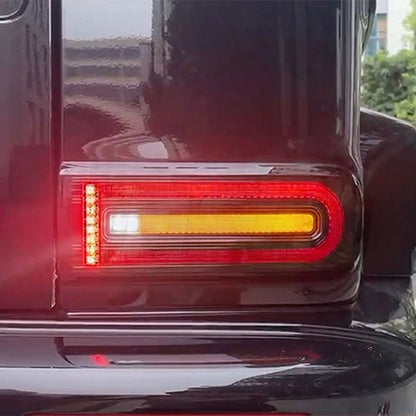 💫Fanali Posteriori a LED Neri con Barra Luminosa per Mercedes Classe G W463 💫