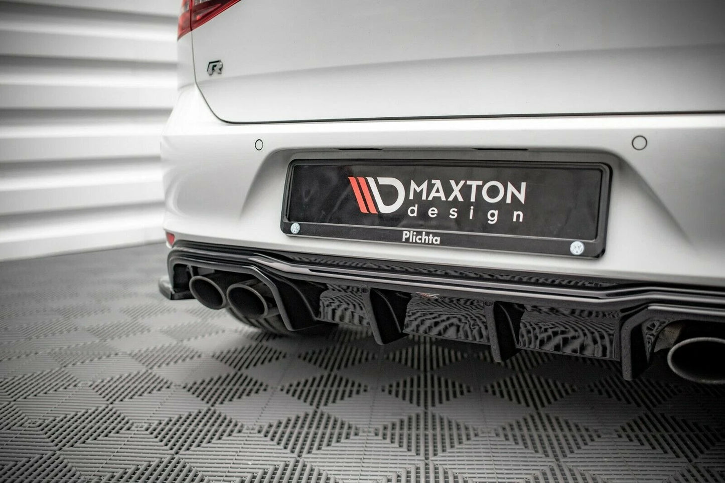 Diffusore Posteriore V.2 per VW Golf 7 R / R-Line 2012-2016 Maxton