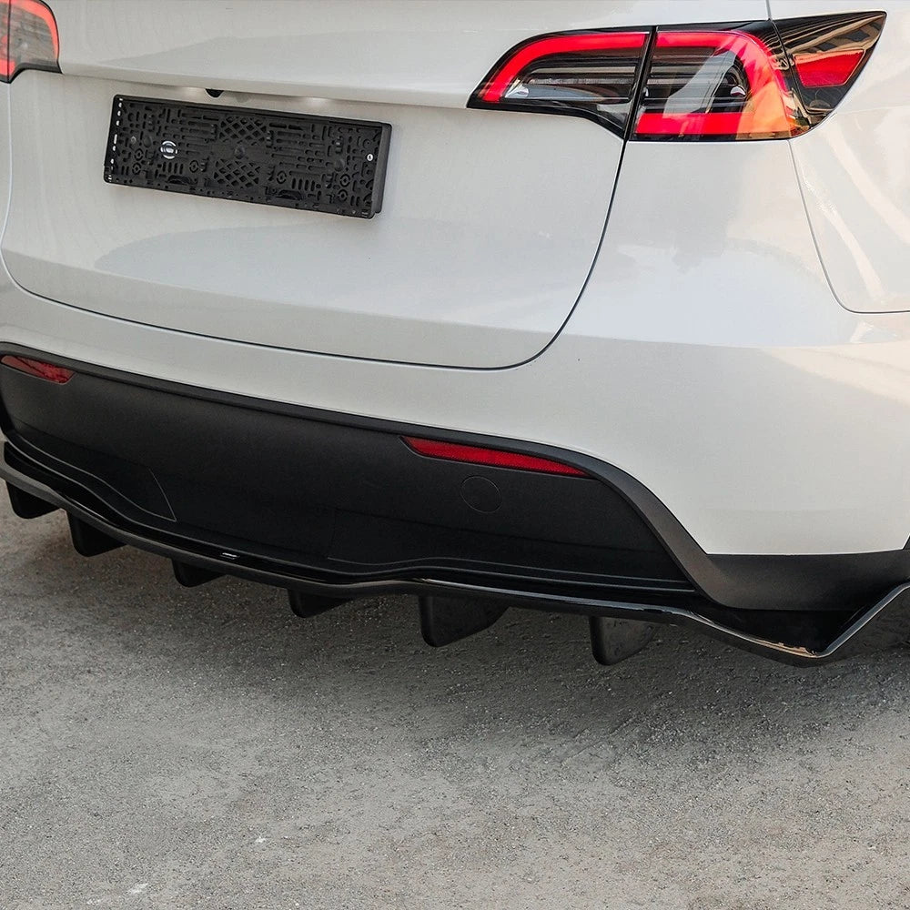 🔥ART.6447 SPLITTER POSTERIORE COMPATIBILE CON TESLA MODEL Y 2020–2025🔥