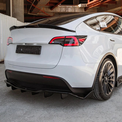 🔥ART.6447 SPLITTER POSTERIORE COMPATIBILE CON TESLA MODEL Y 2020–2025🔥