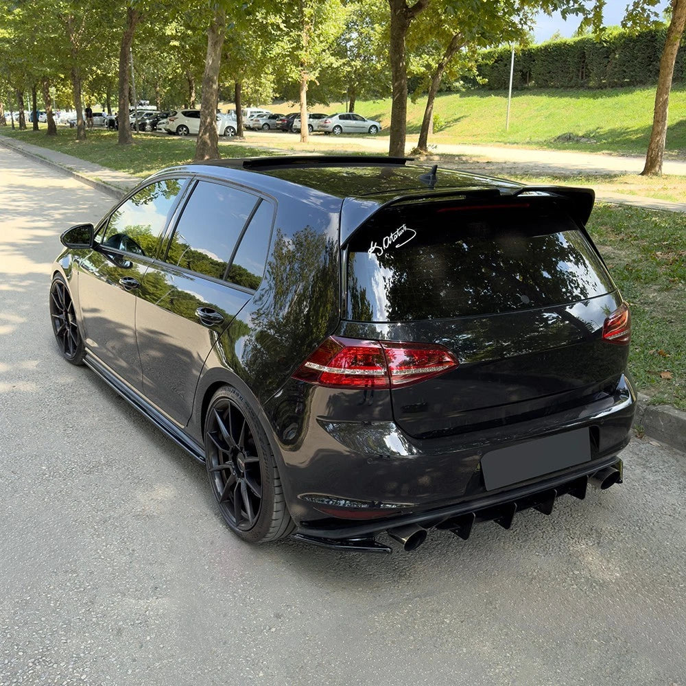 🔥ART.6467 SPLITTER POSTERIORE ADATTO PER VW GOLF MK7 GTI 2013–2016🔥