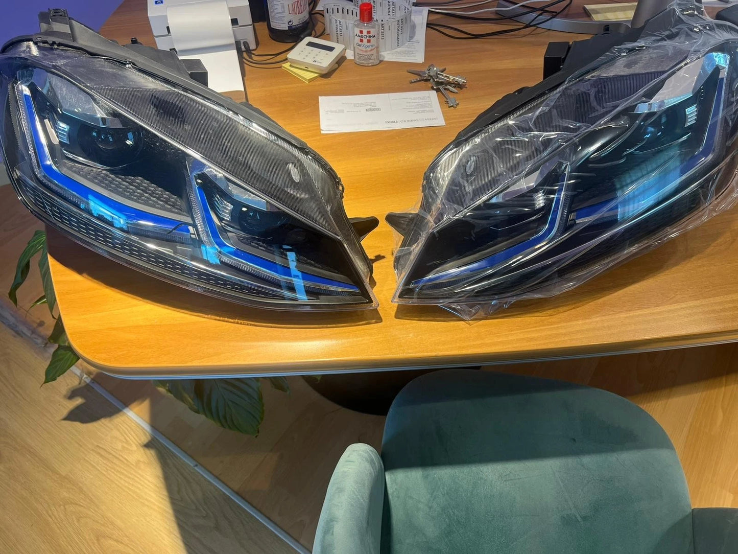 💕Fari golf 7 12-16 nuovo rotto dal trasporto promozione💕