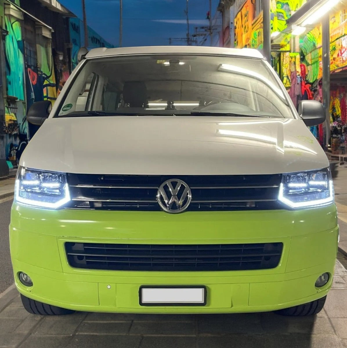 Fari Full LED per VW T5 Bus 09-15 Facelift Frecce Dinamiche Marca E