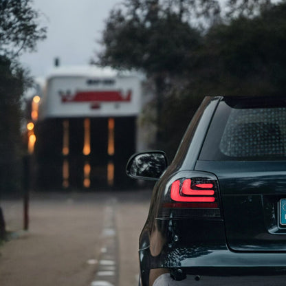 Luci posteriori LED per AUDI A3 8P luci posteriori nere frecce sinistra destra