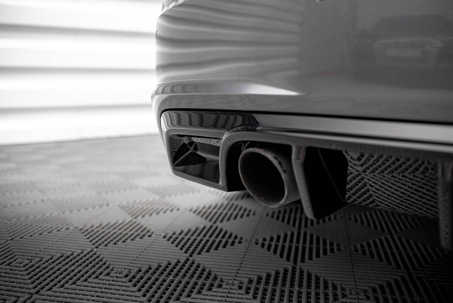 💫Diffusore Posteriore Street+ adatto per Audi TT S-Line 8S nero lucido💫