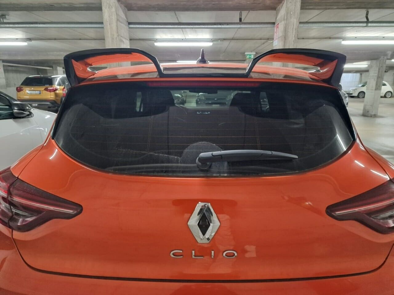 SPOILER SUITABLE FOR RENAULT CLIO 5 V 2019+ RAW CUP