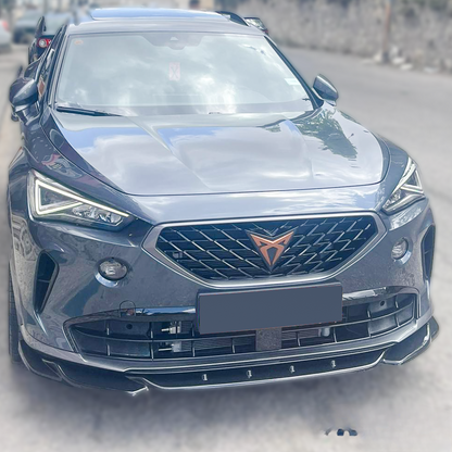 Spoiler anteriore a labbro anteriore per CUPRA Formentor 2020+ nero lucido