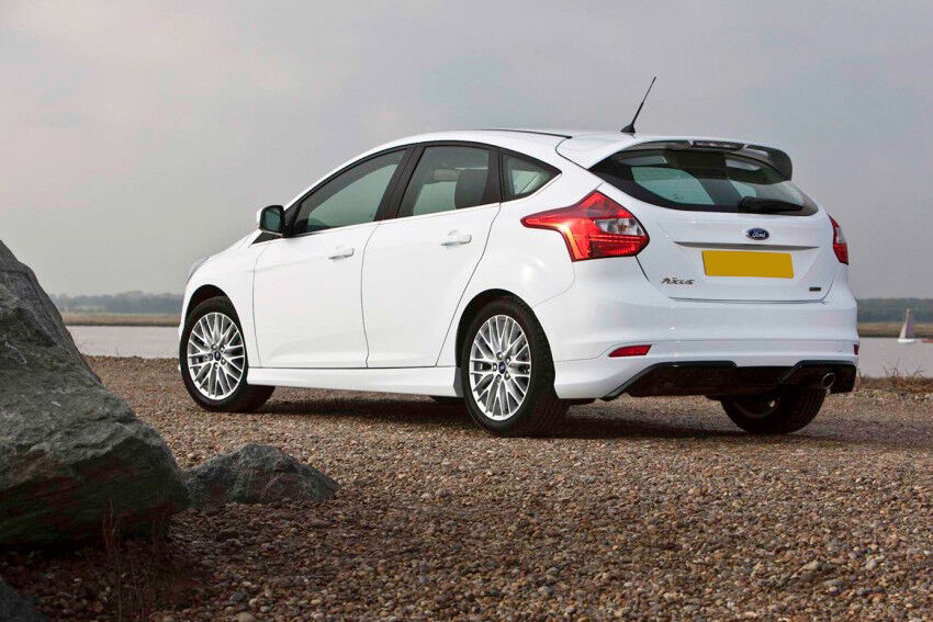 SPOILER ADATTO PER FORD FOCUS III MK3 ZETEC S - 5 PORTE