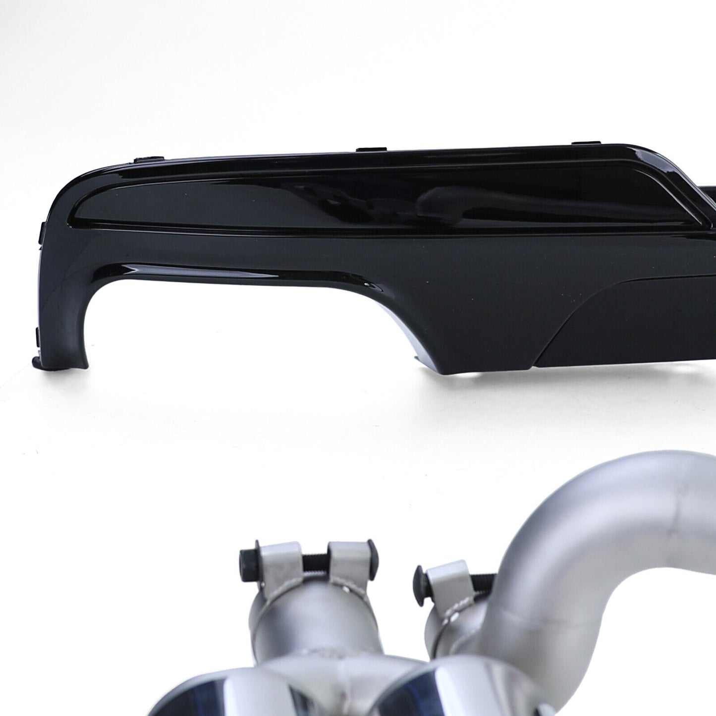 Diffusore posteriore lucido + conversione terminale di scarico duplex adatto per BMW F10 F11 520 525 528 530