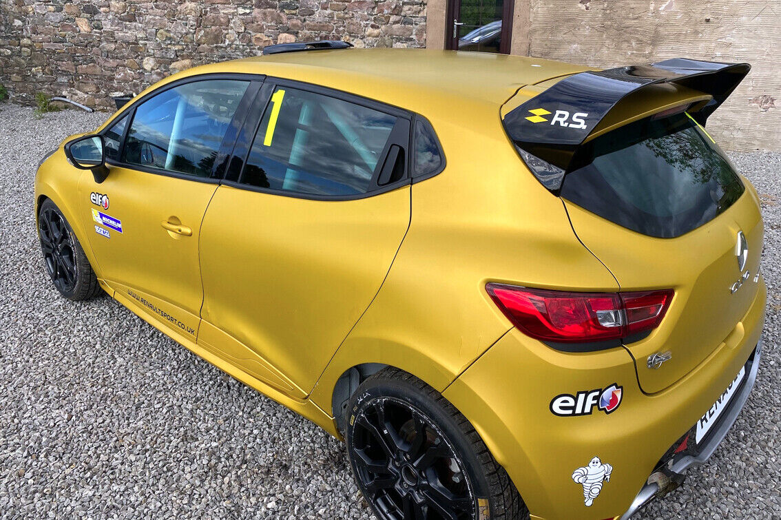 SPOILER COMPATIBILE PER RENAULT CLIO 4 RS - solo per modello RS