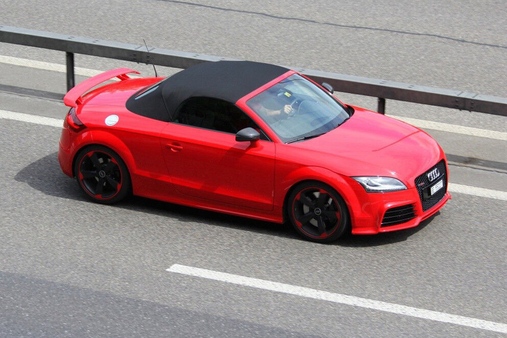 SPOILER RS STYLE ADATTO PER AUDI TT 8J ( 2006-2014 )