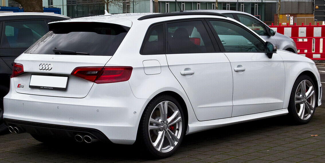 MINIGONNE LATERALI ADATTE PER AUDI A3 8V 5 PORTE SPORTBACK S3 LOOK (dal 2013)