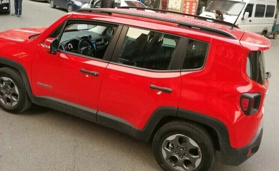PORTAPACCHI NERO ADATTO PER JEEP RENEGADE 2014 - 2023