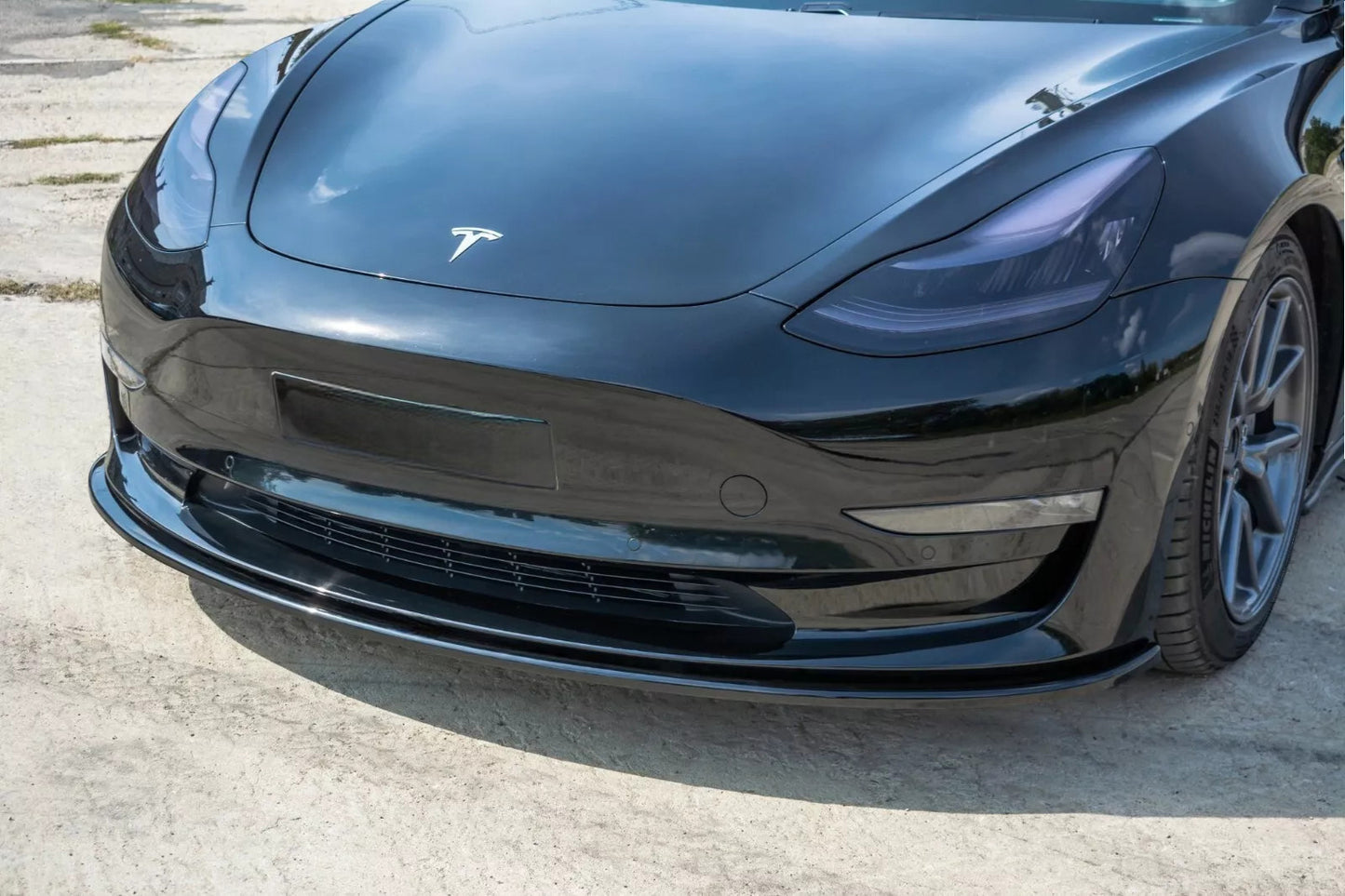 🔥Splitter Anteriore Nero Lucido in ABS per Tesla Model 3 🔥