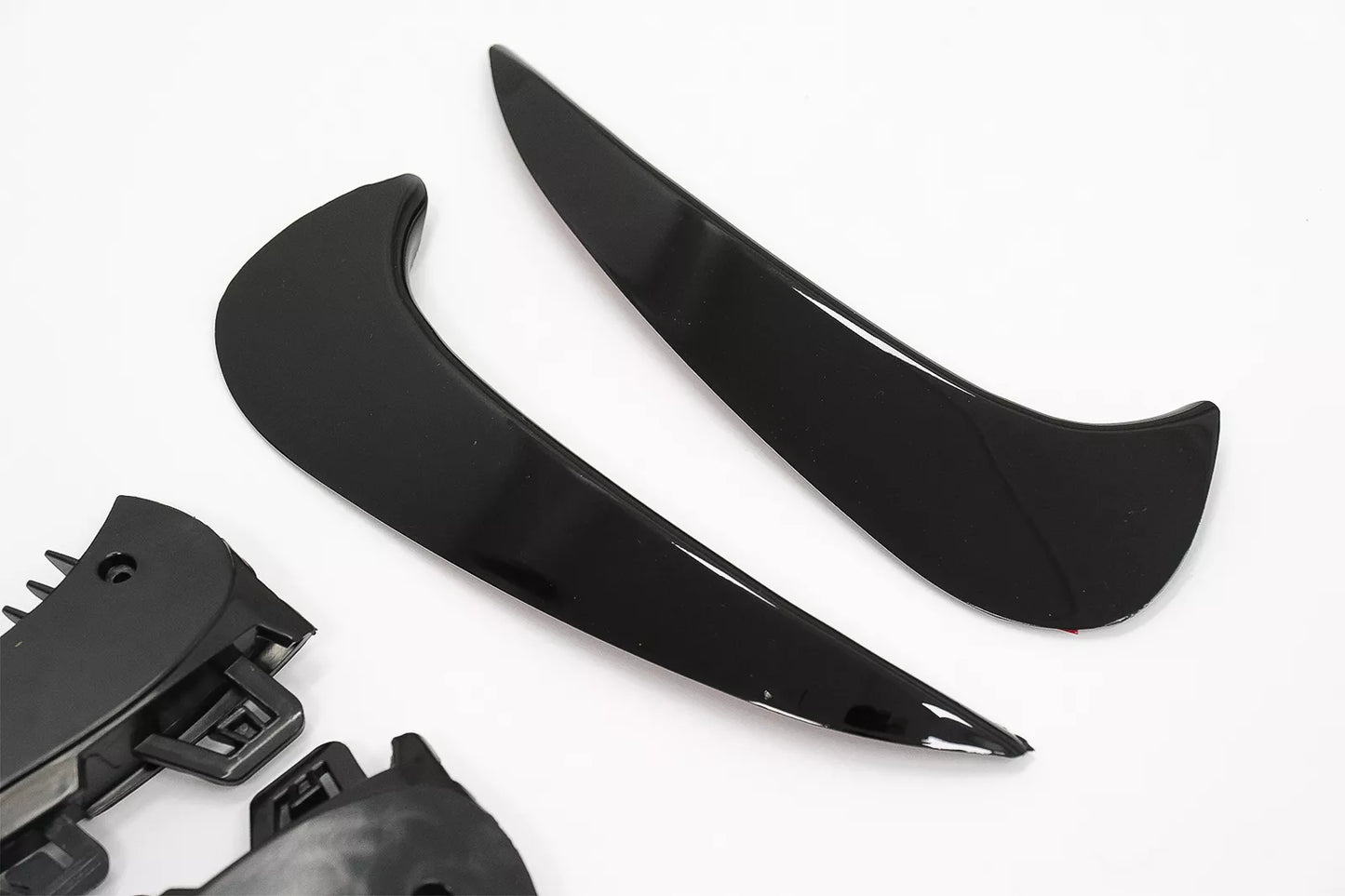 ⭐Spoiler posteriori con alette per Mercedes GLA SUV H247 20+ Sport Nero lucido⭐