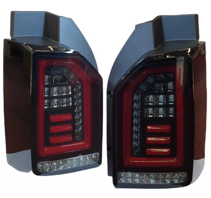 Luci posteriori LED nere per VW T6 Multivan Transporter Bus 15-19 rosse lightbar