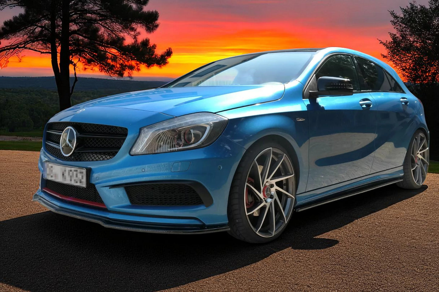 🔥Sdoppiatore Anteriore in ABS Nero Lucido per Mercedes Classe A W176 AMG-Line🔥