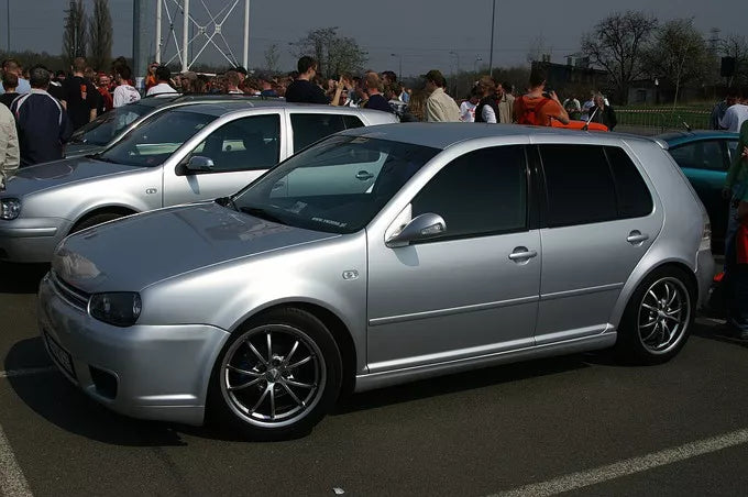 💪MINIGONNE ADATTO PER VW GOLF 4 25TH ANNIVERSARY STYLE💪