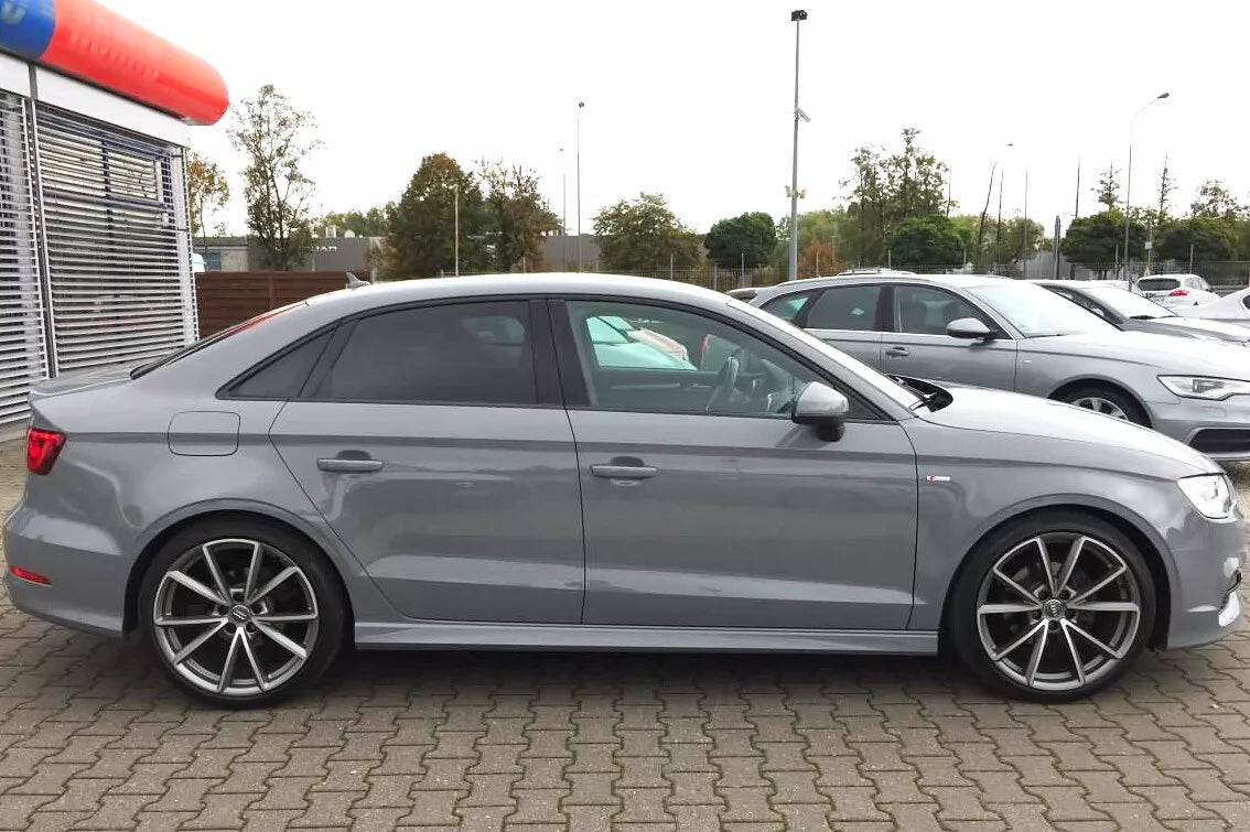 ✨MINIGONNE LATERALI STILE S3 ADATTO PER AUDI A3 8V BERLINA (dal 2013)✨