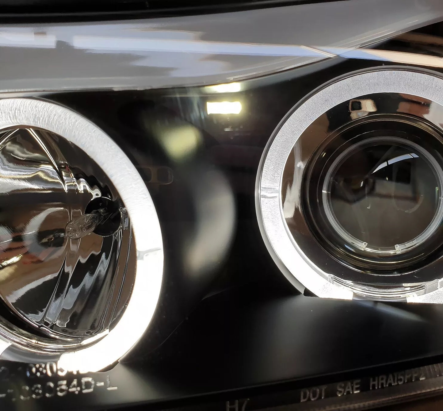 FANALE LED ANGEL EYES per BMW Serie 3 E90 E91 05-08 NERO LIMOUSINE TOURING