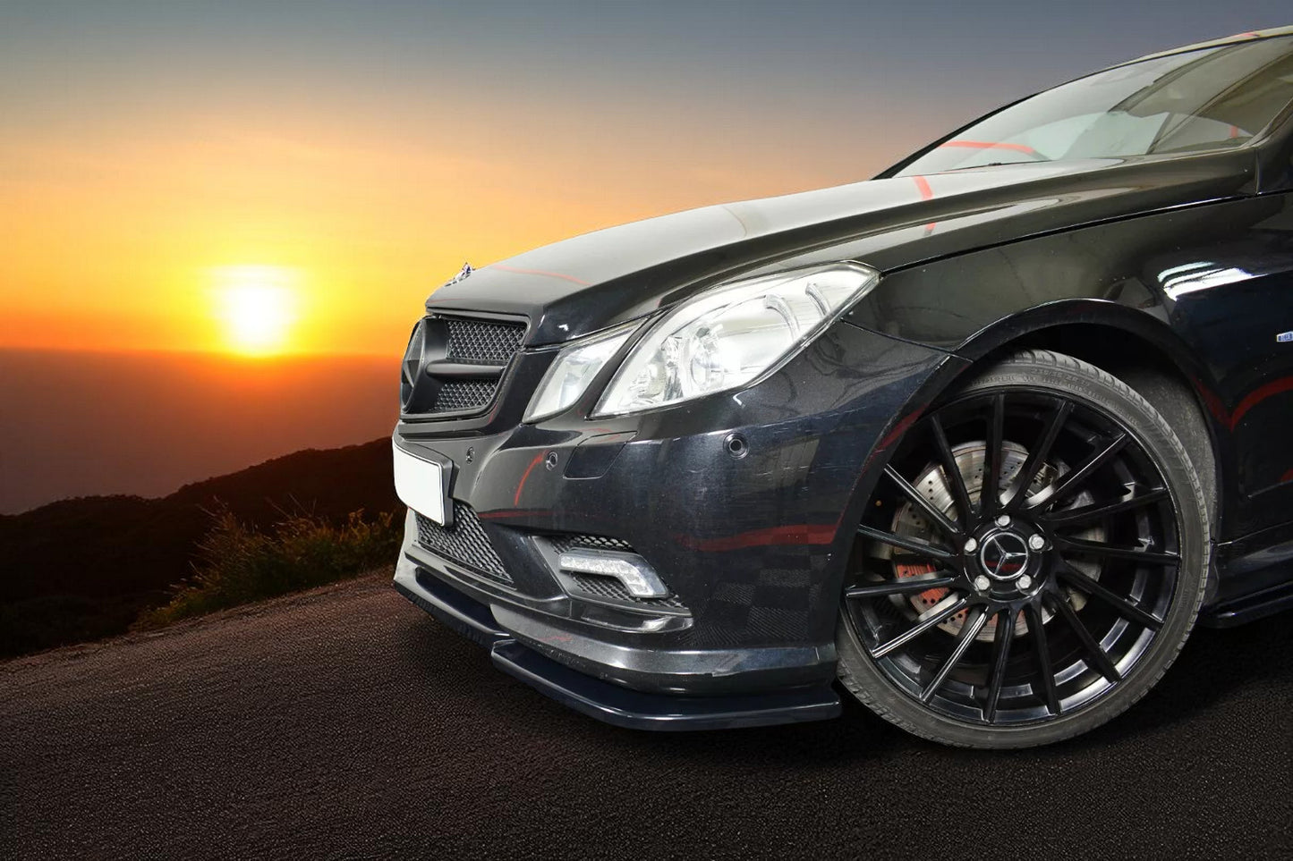 🔥Splitter Anteriore Nero Lucido in ABS per Mercedes Classe E Coupé W207 AMG🔥