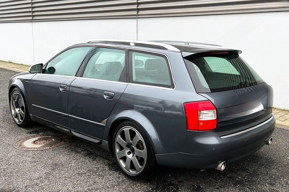 SPOILER  ADATTO PER AUDI A4 B6 B7 AVANT RS 2000-2007