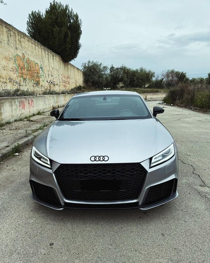 PARAURTI ANTERIORE ADATTO PER AUDI RSTT 8S 2014+ LOOK RS DESIGN SPORTIVO (senza griglia))