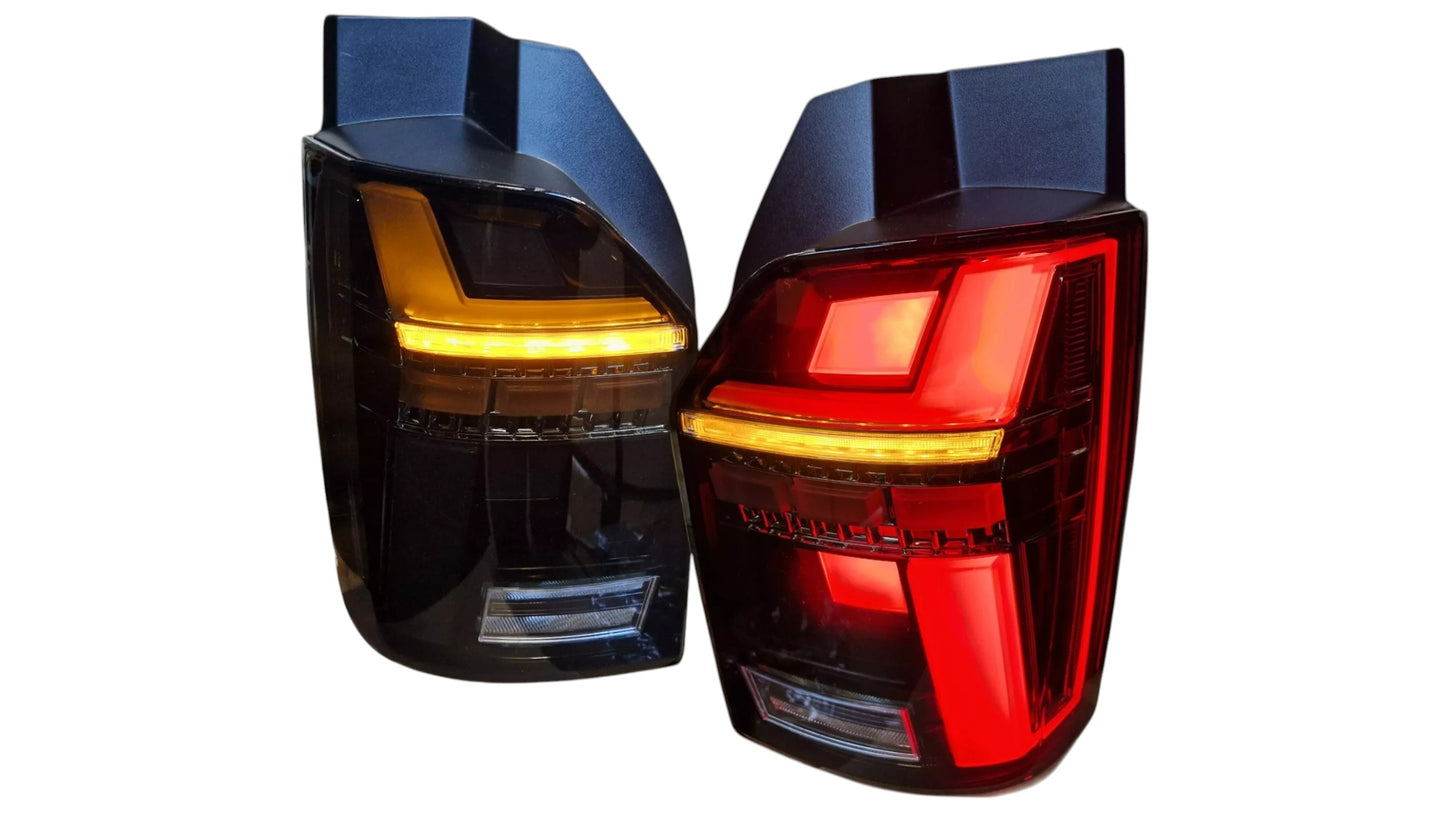 Fanali posteriori LED neri per VW T6 Bus 15-19 FRECCE DINAMICHE T6.1 look